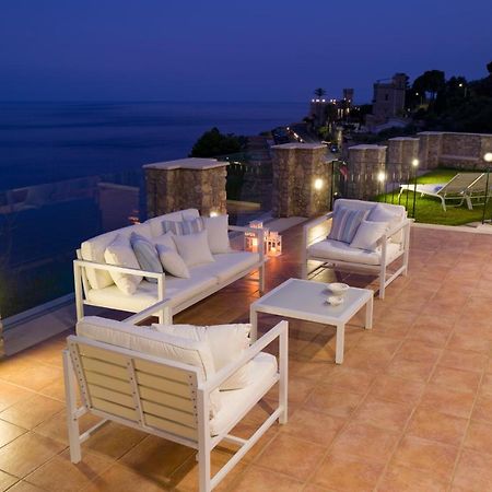 Sparviero Luxury Suites Taormina Exteriör bild